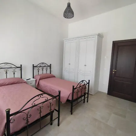 Villa L'humus Dei Trulli House